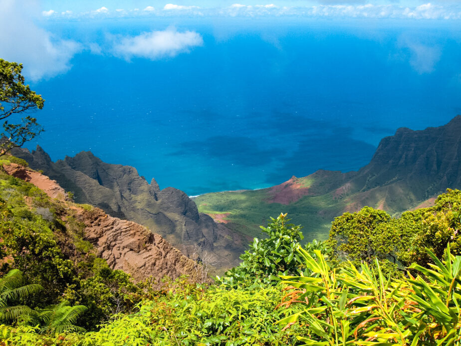 A view of the coast from one of the best Kauai helicopter tours.