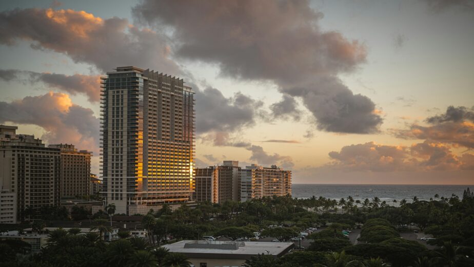 Hotels in Honolulu during sunset.