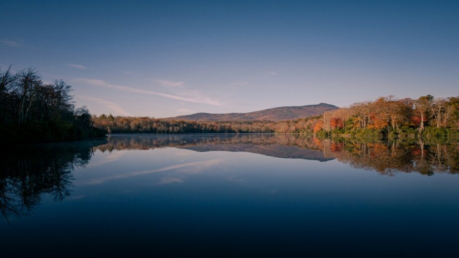 Lake and mountain views from the Blue Ridge Parkway.